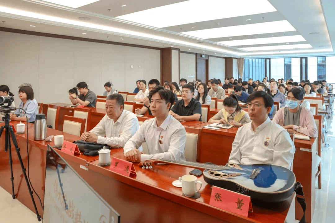 北京市“偉大抗戰(zhàn)精神”百姓宣講團(tuán)走進(jìn)北京市園林綠化局:園林綠化
